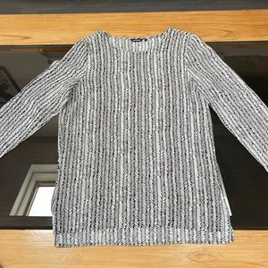 Beautiful long sleeved blouse, black and white